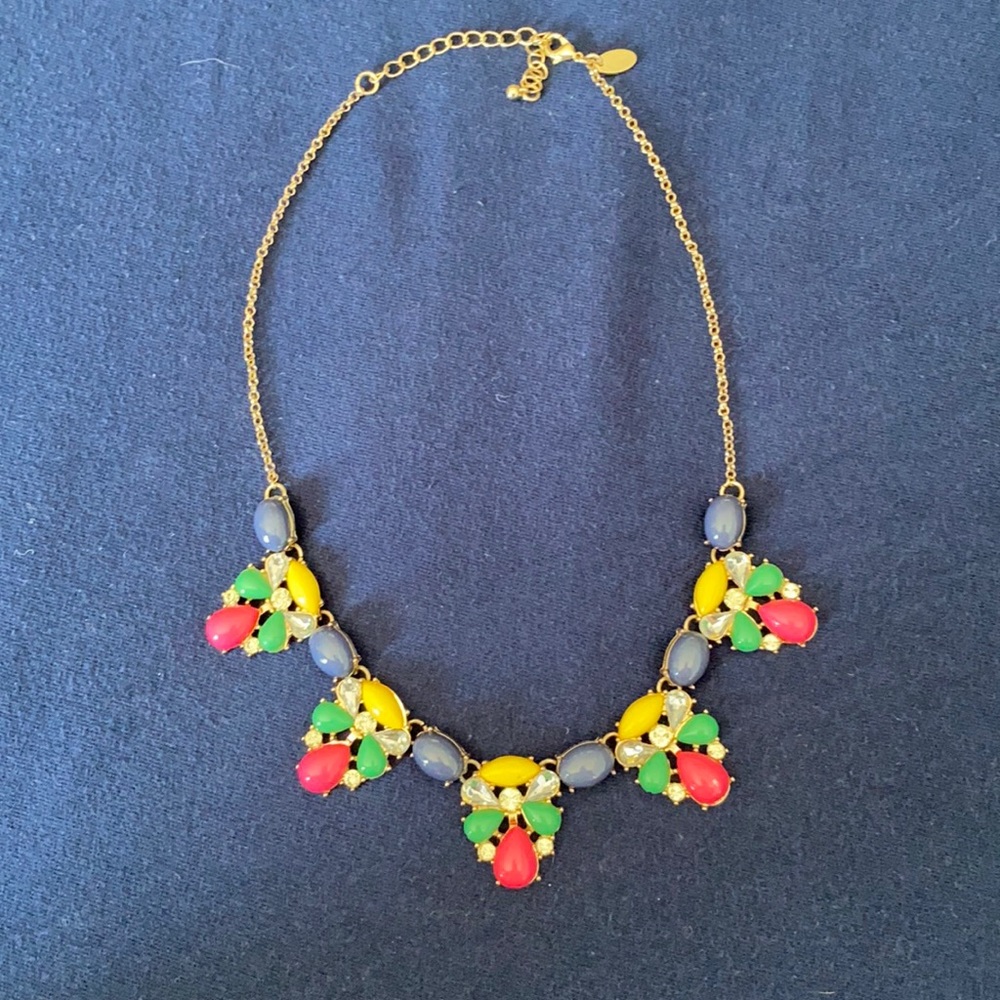 Statement necklace